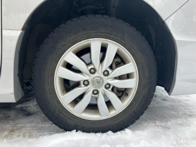 NISSAN SERENA  WG 4WD 2014