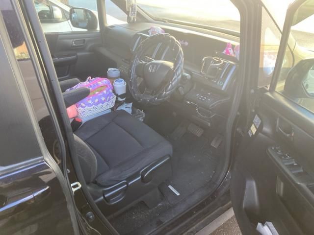 HONDA STEPWAGON SPADA 4WD 2010