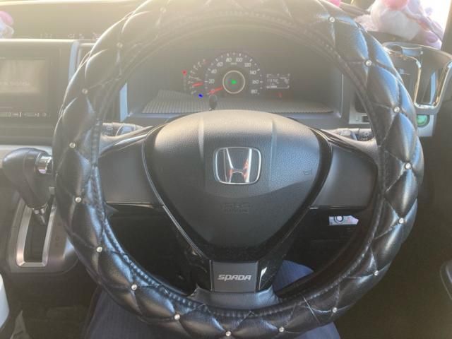 HONDA STEPWAGON SPADA 4WD 2010