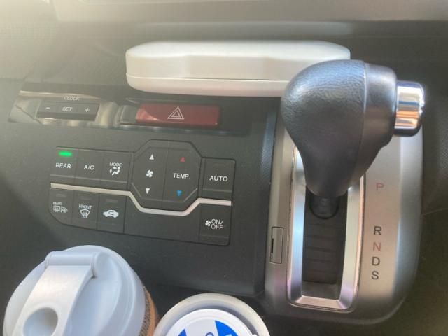 HONDA STEPWAGON SPADA 4WD 2010