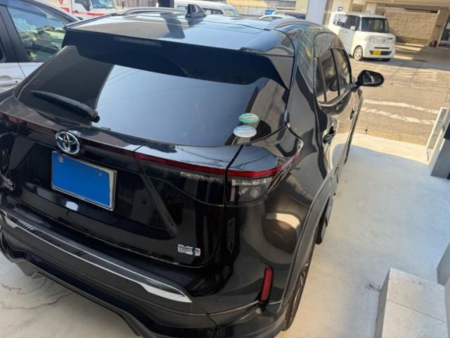 TOYOTA YARIS CROSS HYBRID 2021