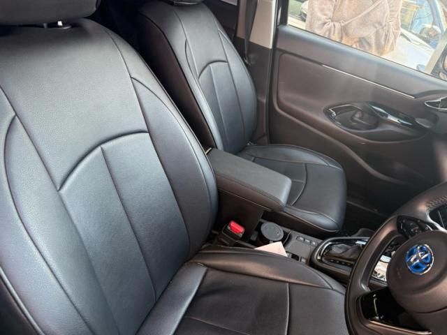 TOYOTA YARIS CROSS HYBRID 2021