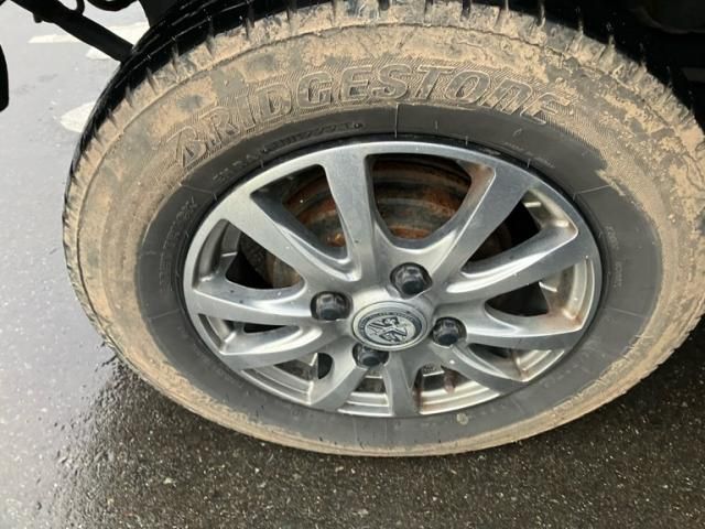 TOYOTA PIXIS van 4WD 2013