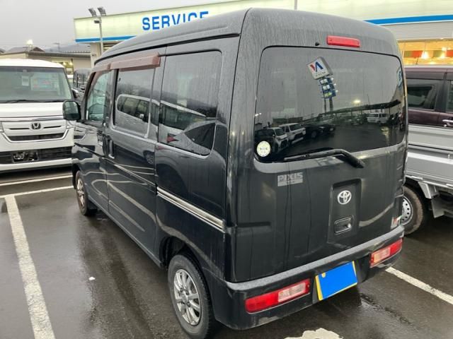 TOYOTA PIXIS van 4WD 2013