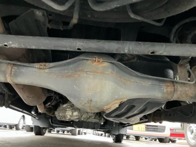 TOYOTA PIXIS van 4WD 2013