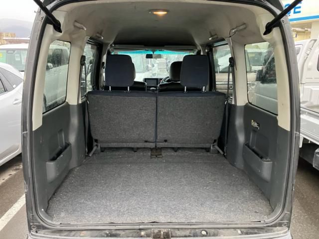 TOYOTA PIXIS van 4WD 2013