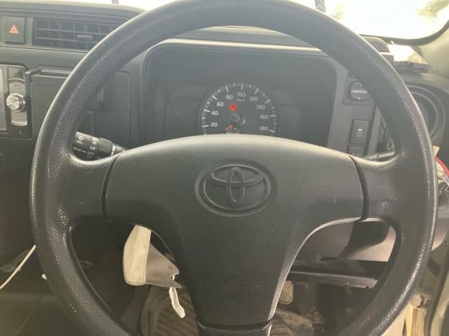 TOYOTA SUCCEED van 4WD 2017