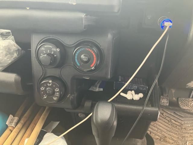 TOYOTA SUCCEED van 4WD 2017