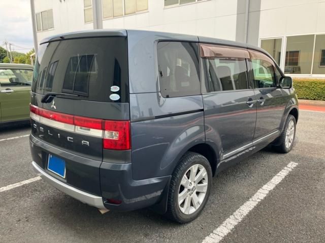 MITSUBISHI DELICA D:5 4WD 2008