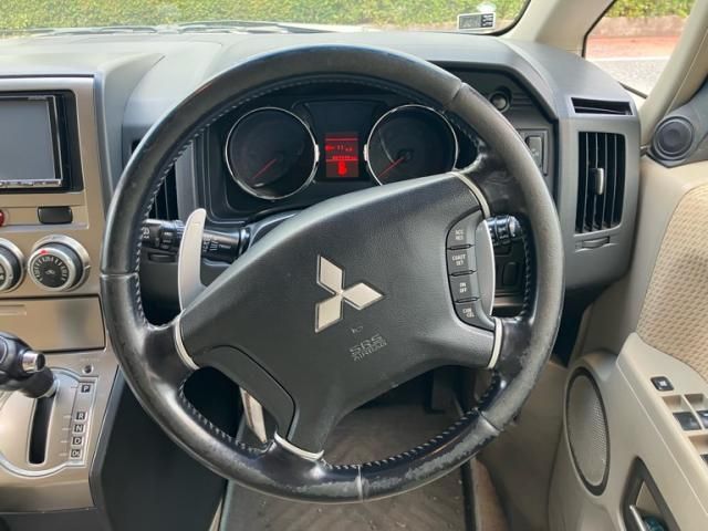 MITSUBISHI DELICA D:5 4WD 2008