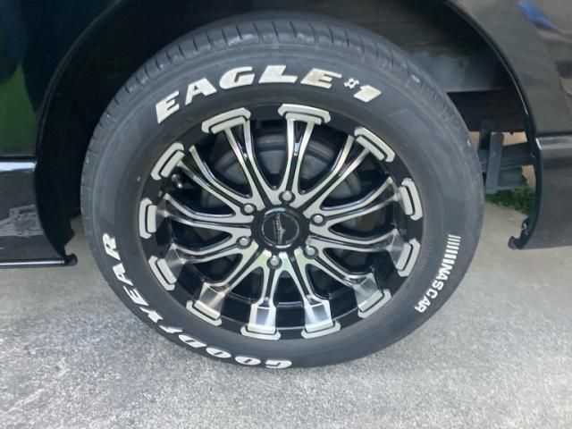 TOYOTA HIACE van 2WD 2019