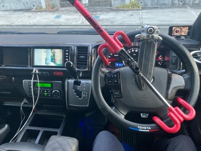 TOYOTA HIACE van 2WD 2019