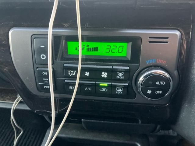 TOYOTA HIACE van 2WD 2019