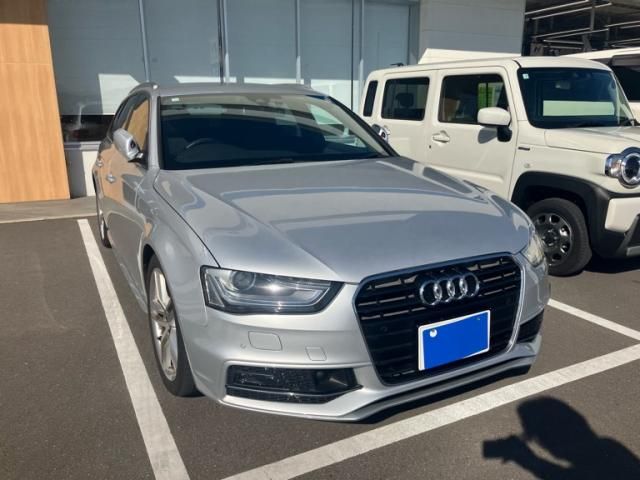 AUDI AUDI A4 AVANT 2014
