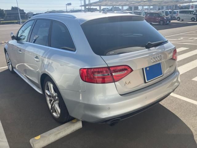 AUDI AUDI A4 AVANT 2014