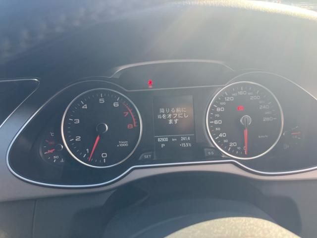 AUDI AUDI A4 AVANT 2014