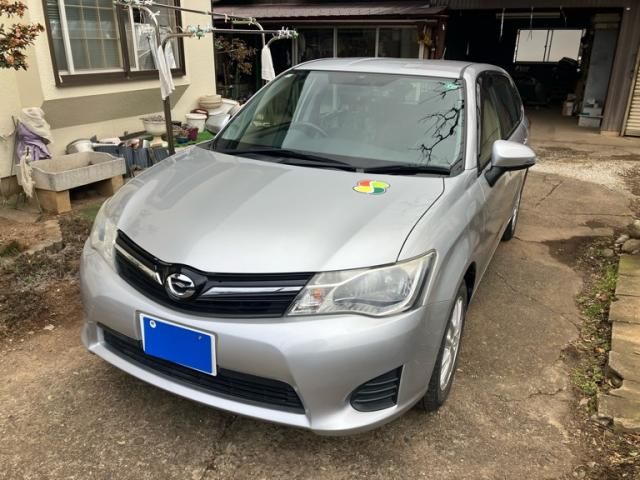 TOYOTA COROLLA FIELDER 2013