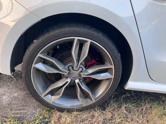 AUDI AUDI S1 SPORTBACK 2015