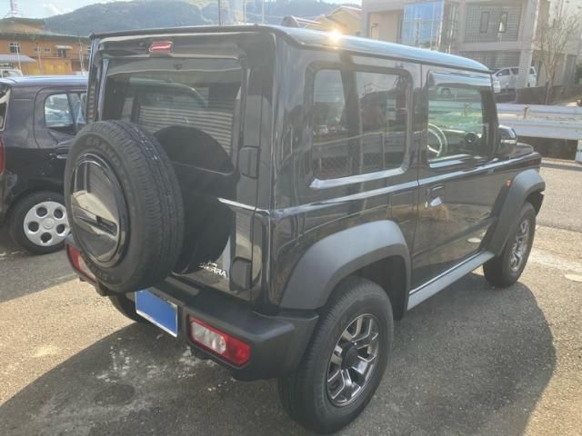 SUZUKI JIMNY SIERRA 2025