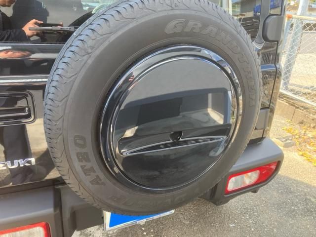 SUZUKI JIMNY SIERRA 2025