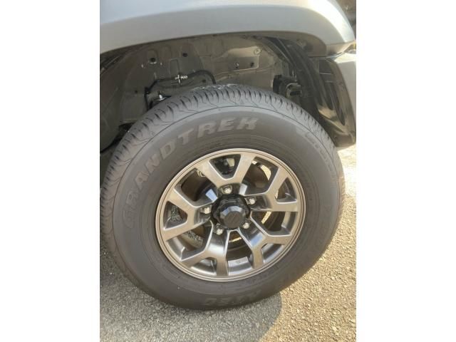 SUZUKI JIMNY SIERRA 2025