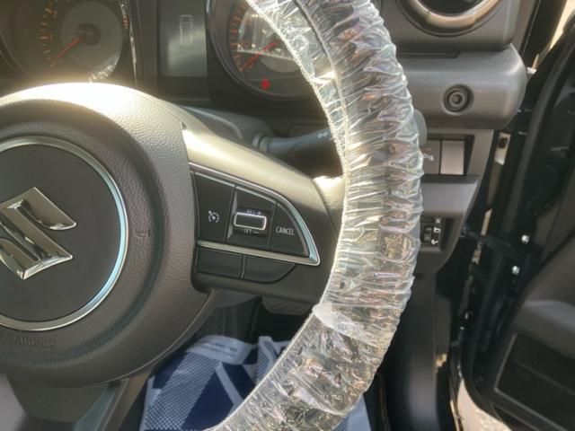 SUZUKI JIMNY SIERRA 2025