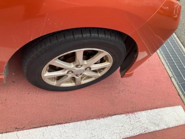 DAIHATSU MOVE CUSTOM 2015