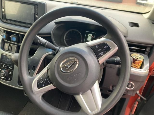 DAIHATSU MOVE CUSTOM 2015