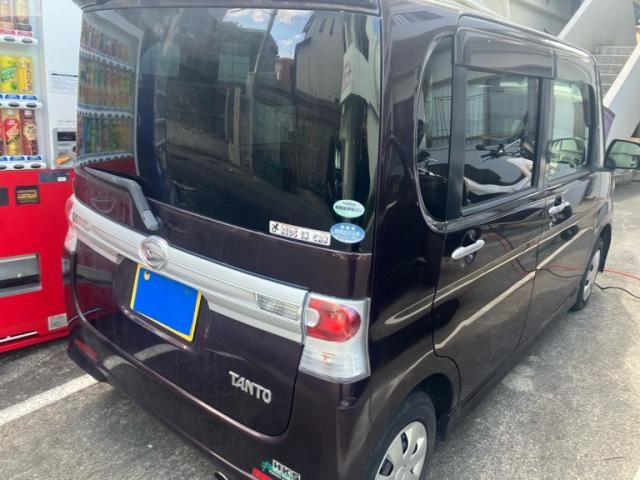 DAIHATSU TANTO CUSTOM 2011