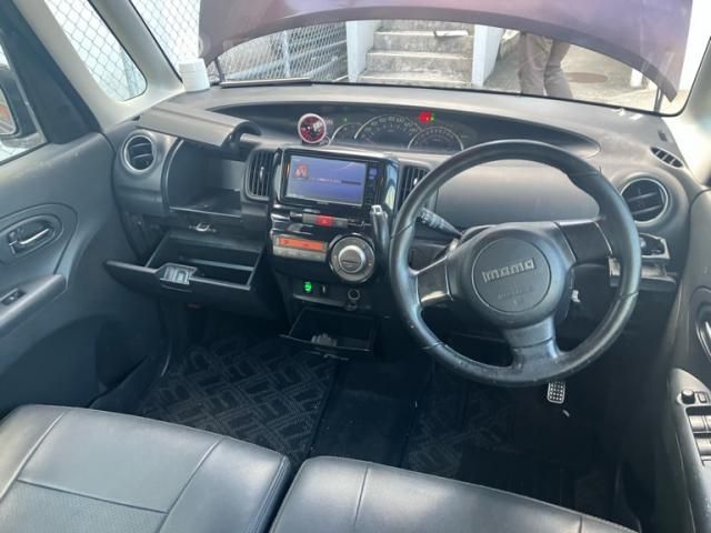 DAIHATSU TANTO CUSTOM 2011