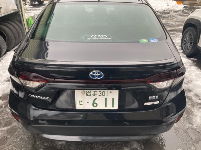 TOYOTA COROLLA sedan HYBRID 2021