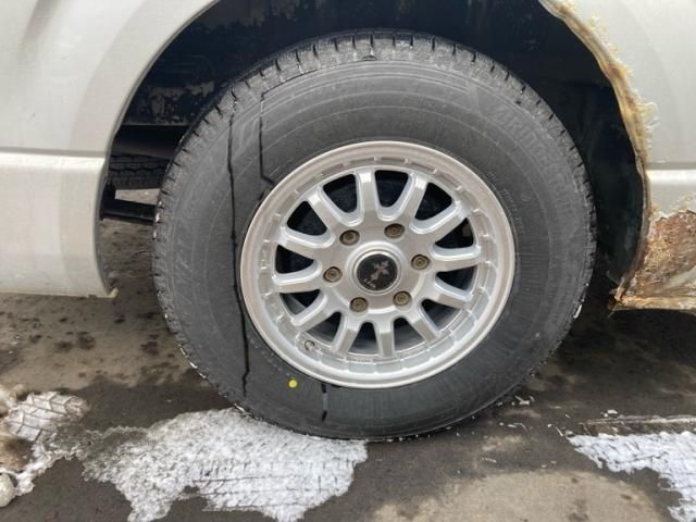 TOYOTA HIACE van 4WD 2006