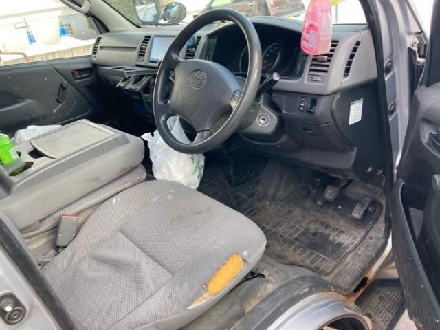 TOYOTA HIACE van 4WD 2006