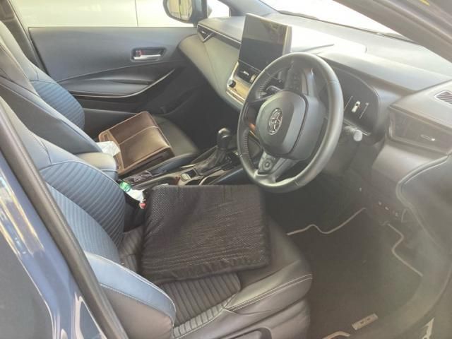 TOYOTA COROLLA TOURING HYBRID 2024