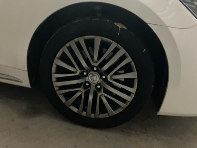 TOYOTA CROWN MAJESTA HYBRID 2013