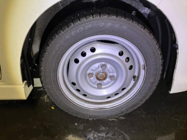 DAIHATSU MOVE CUSTOM 4WD 2013