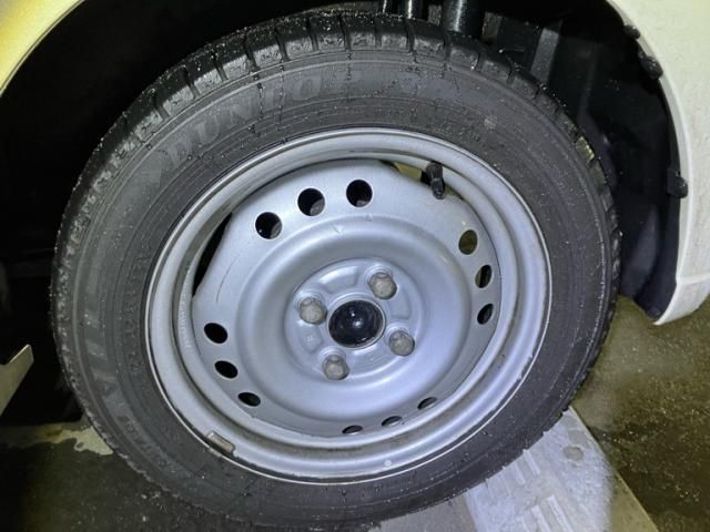 DAIHATSU MOVE CUSTOM 4WD 2013