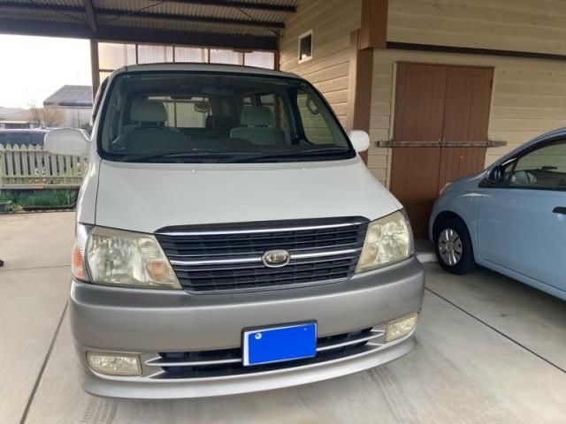 TOYOTA GRANVIA 2001
