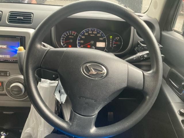 DAIHATSU MOVE CONTE CUSTOM 2009