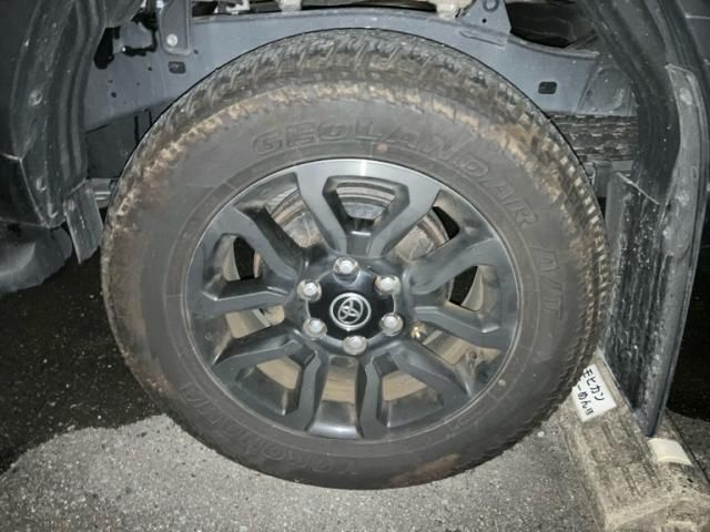 TOYOTA ??????????4D 2024