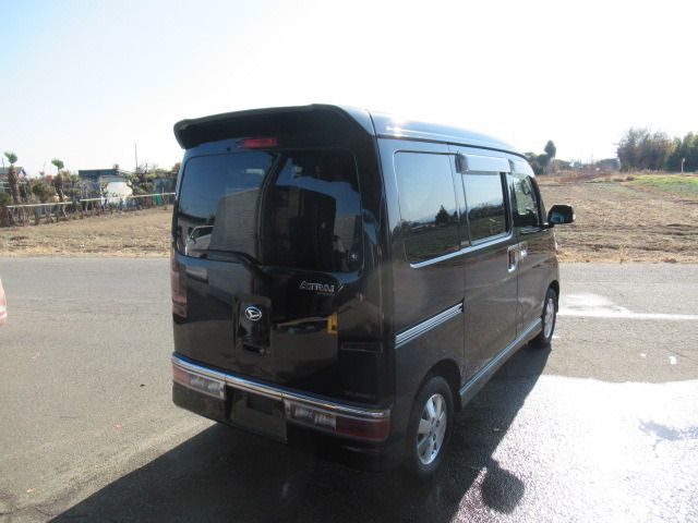 DAIHATSU ATRAI wagon 2010