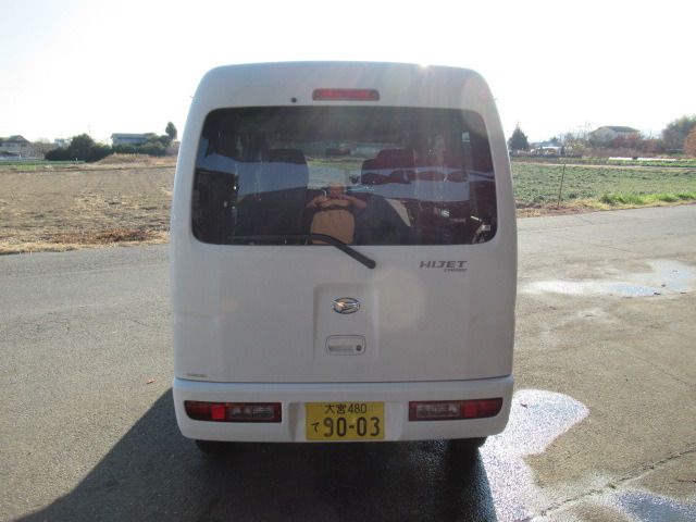 DAIHATSU HIJET CARGO 2014