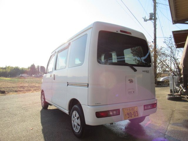 DAIHATSU HIJET CARGO 2014