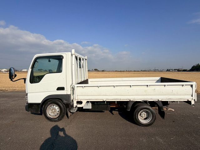 MAZDA TITAN DUSH 2010