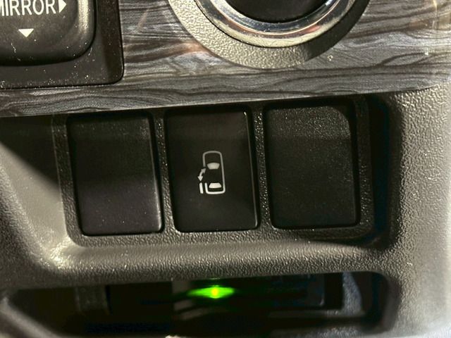 TOYOTA HIACE wagon 2015