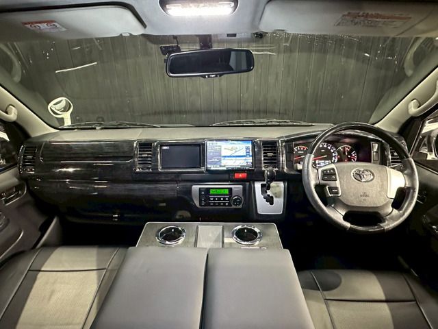 TOYOTA HIACE wagon 2015