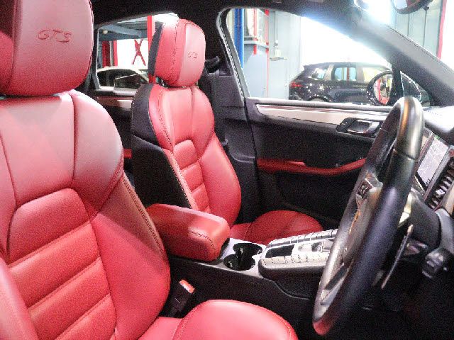 PORSCHE PORSCHE Macan 2018