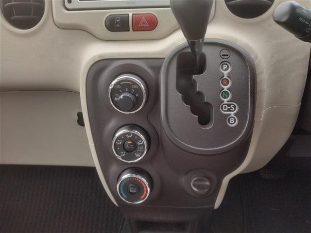 TOYOTA PORTE 4WD 2013