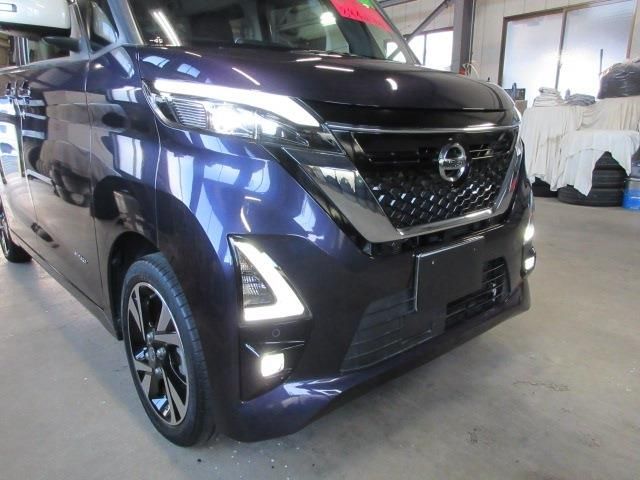 NISSAN ROOX 4WD 2021