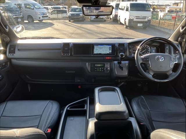 TOYOTA HIACE van 2WD 2023